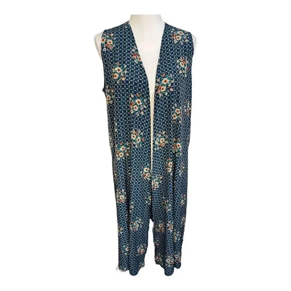 Lularoe Women’s Medium Joy Teal Floral Sleeveless‎ Lightweight Tunic Vest